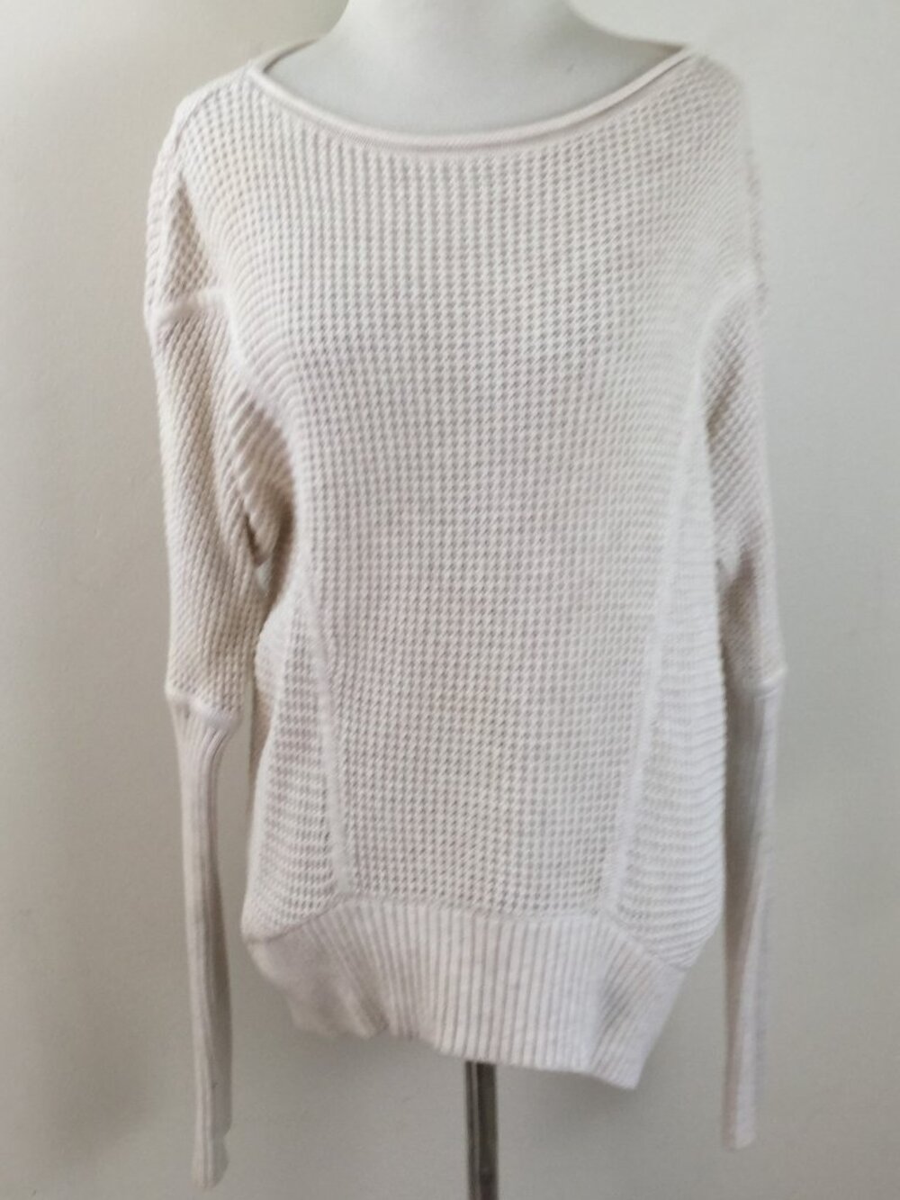 Ugg Cream Top s